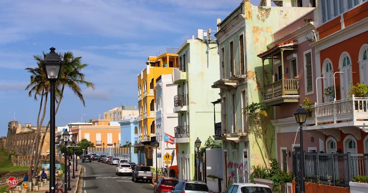 Cannabis for Sleep: Best Strains, Dosing, and the Research